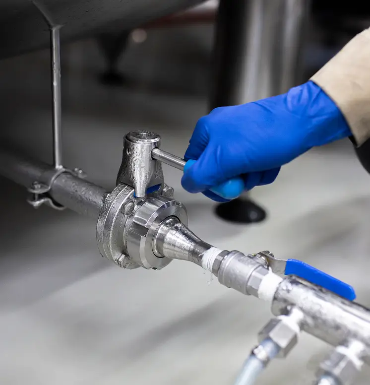Leak test kits